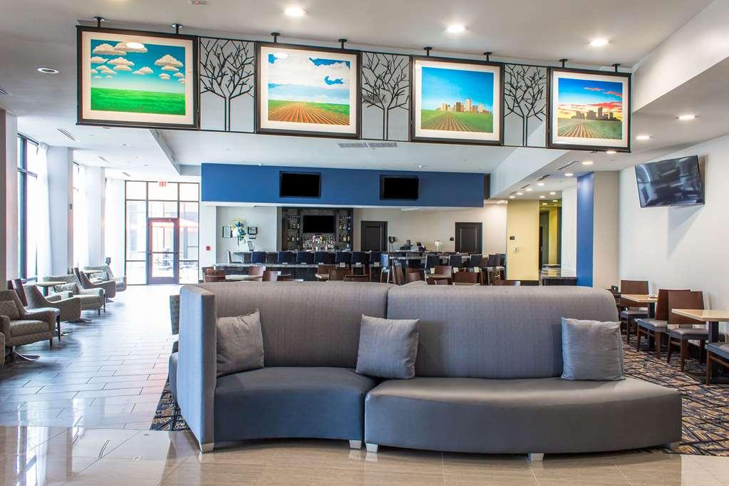 La Quinta Inn & Suites By Wyndham Lubbock Southwest Restaurant photo
